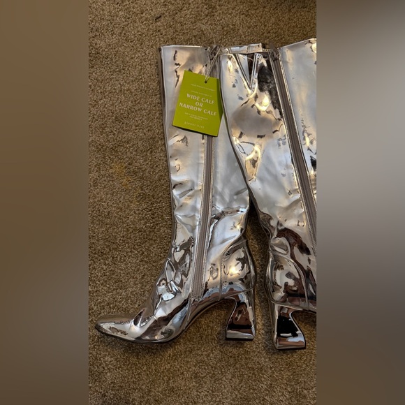 NEW (no box) Gianni Bini Rylee Mirror Metallic tall silver boots - Picture 12 of 15